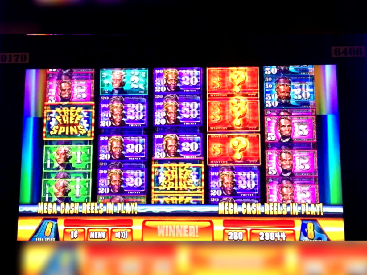 EUR 2990 no deposit casino bonus at Luxury Casino