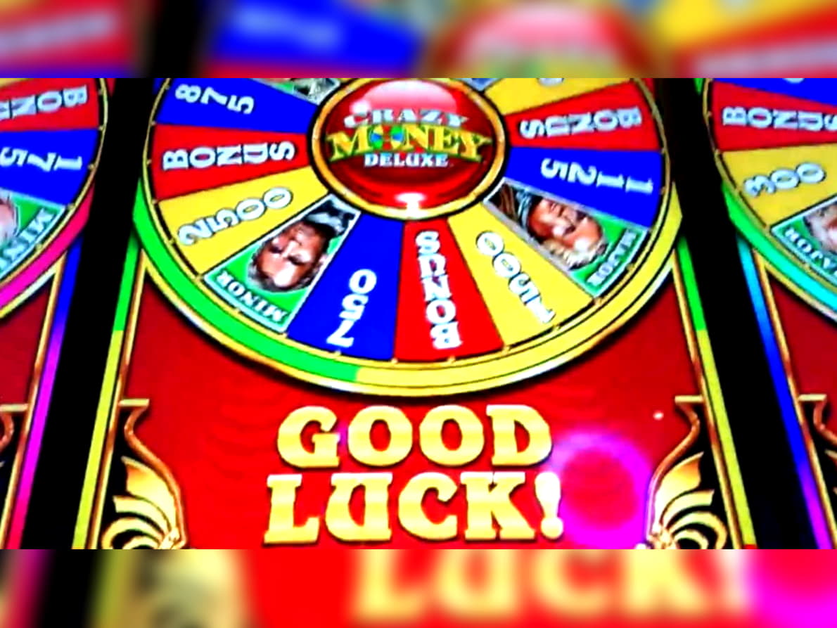 EUR 300 Free chip casino at Luxury Casino