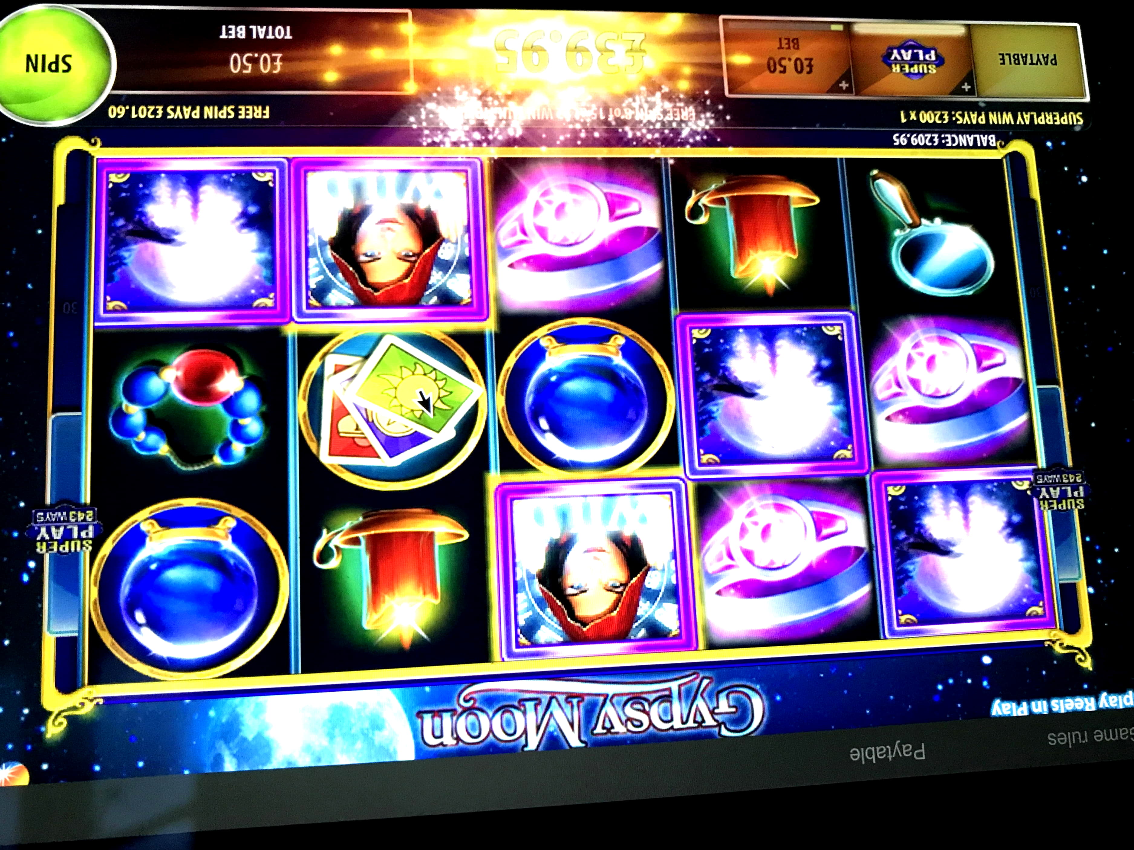 33 Loyalty Free Spins! at Gamebookers Casino