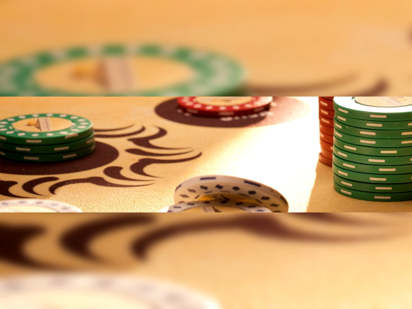 240 Free Spins no deposit casino at Luxury Casino