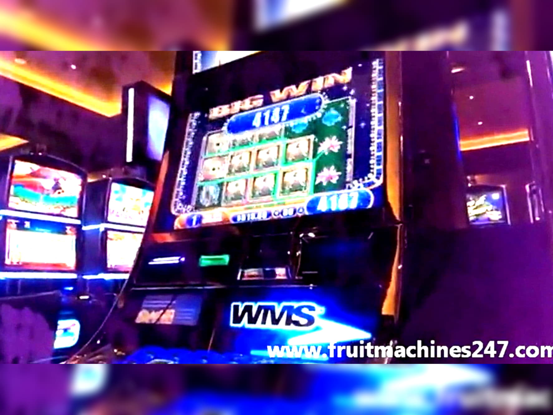 285 free casino spins at Casino-X