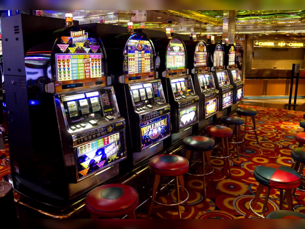 ﻿$80 Daily freeroll slot tournament at Bet At Home Casino