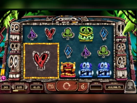 $2025 no deposit bonus at Royal Vegas Casino