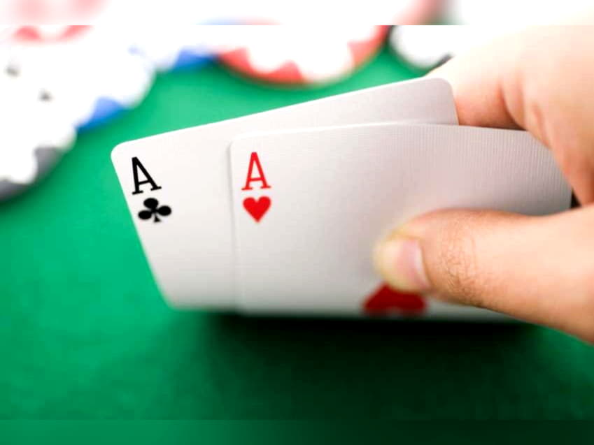 €355 free chip casino at Gamebookers Casino