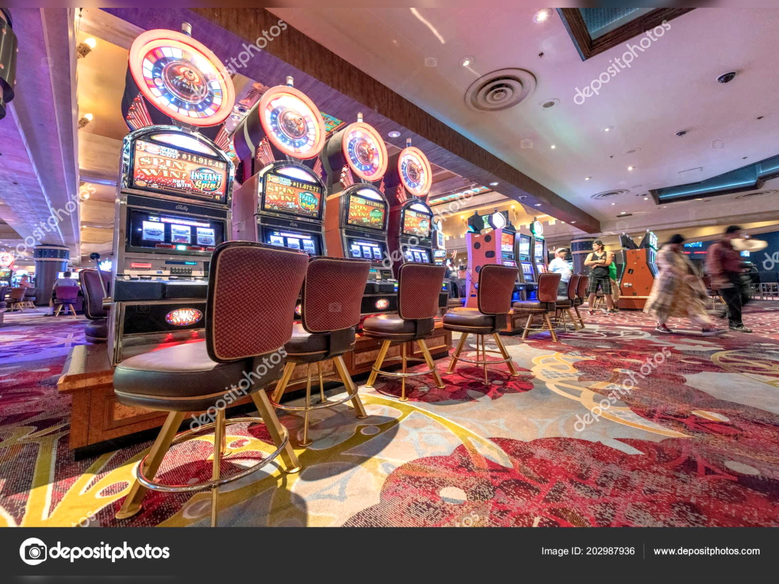975% Signup casino bonus at Cashpoint Casino