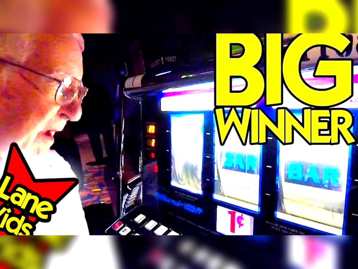 $145 Mobile freeroll slot tournament at Spintropolis Casino