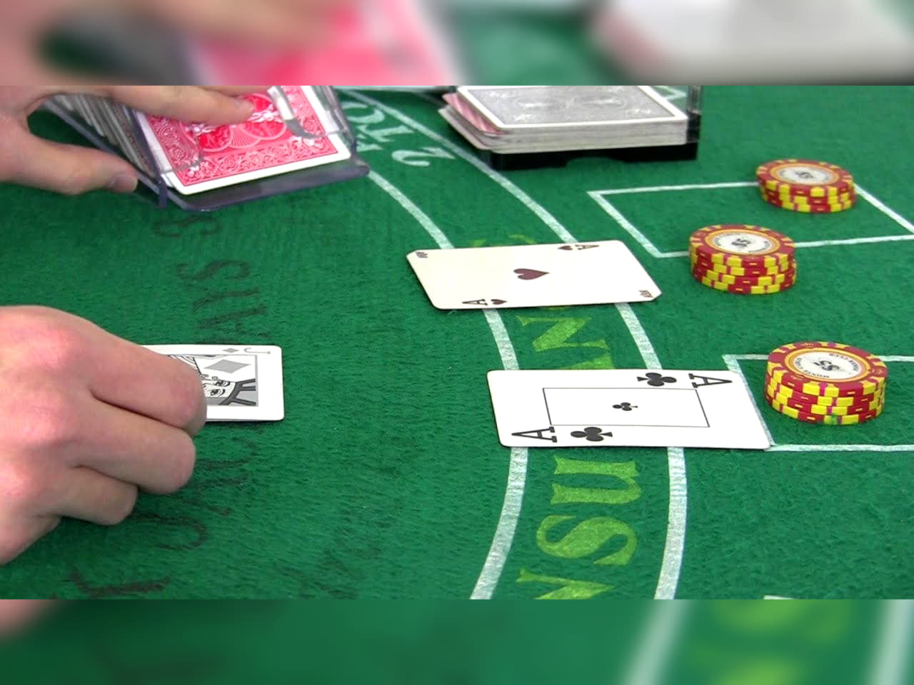 165 Free Spins right now at Spintropolis Casino