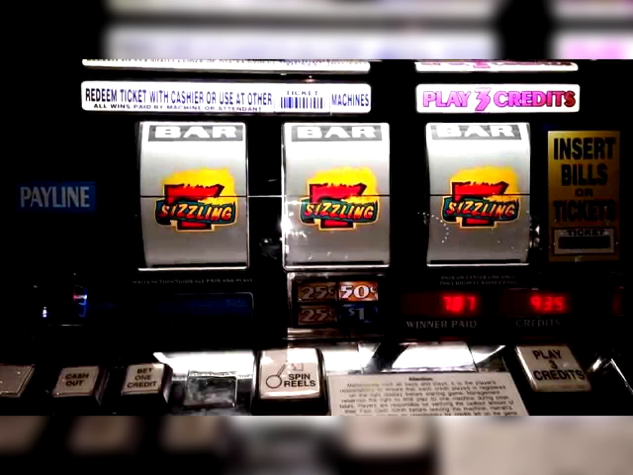 EURO 1035 NO DEPOSIT at Luxury Casino