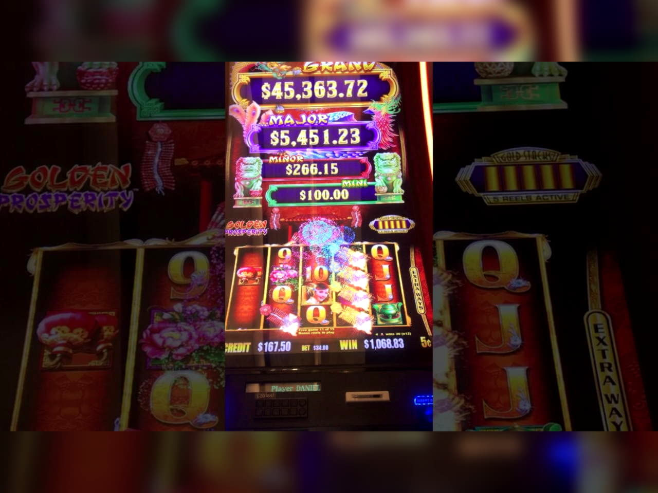 EUR 3760 no deposit casino bonus at Omni Casino