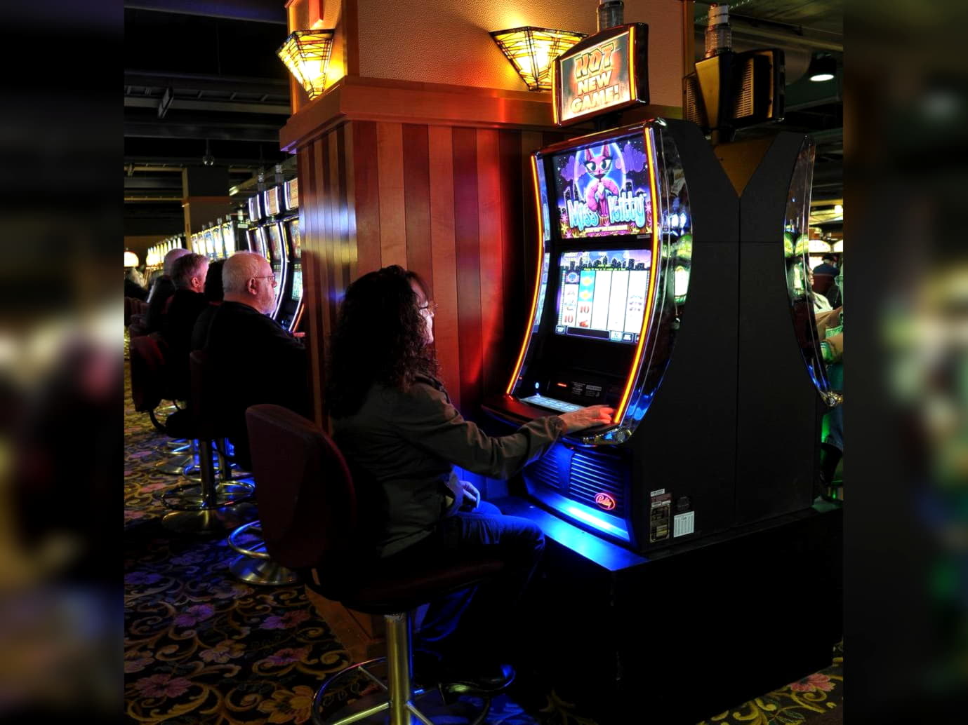 Eur 925 Daily freeroll slot tournament at Casino-X