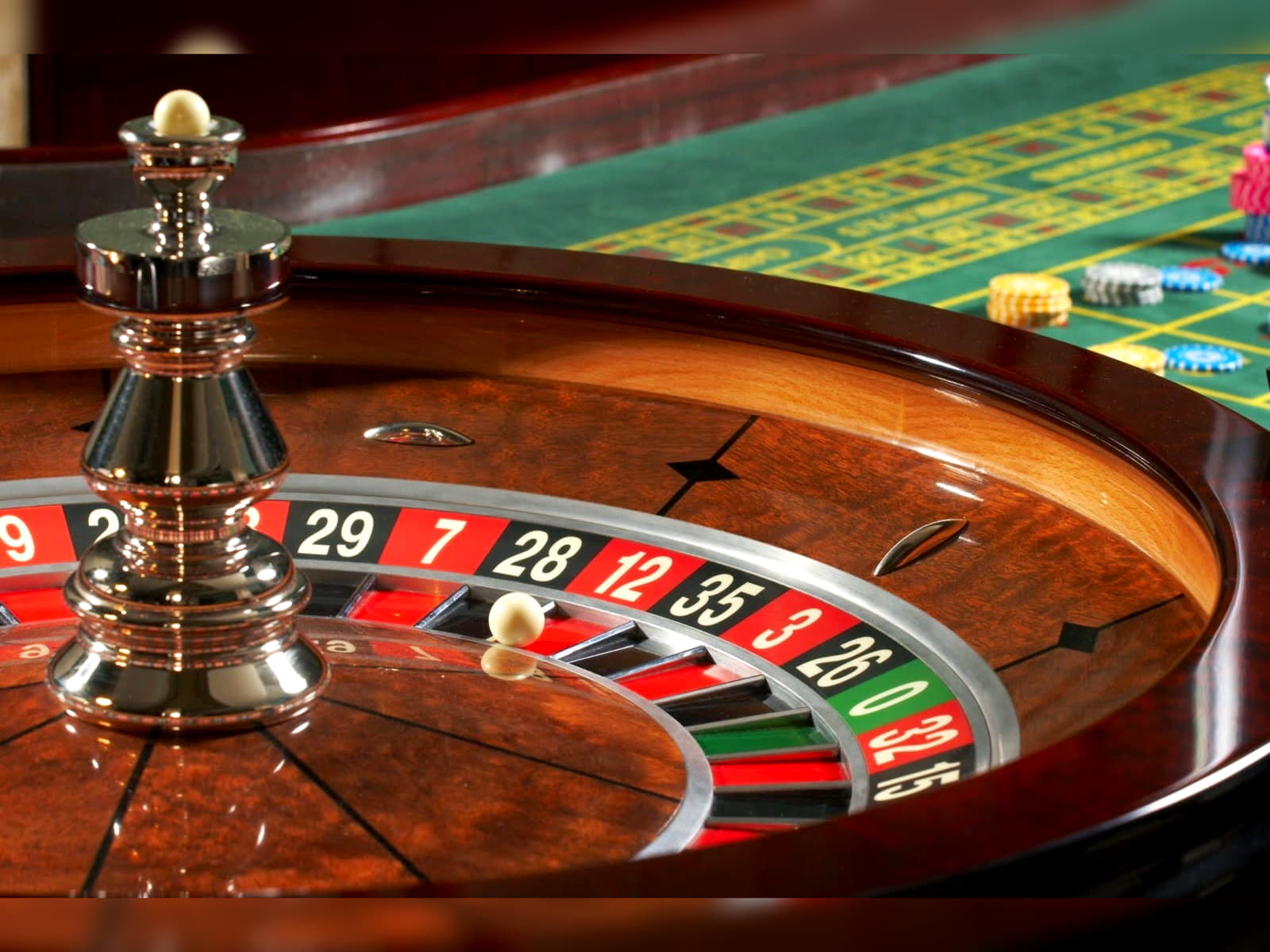 EURO 835 No Deposit Bonus Casino at Royal Dubai Casino