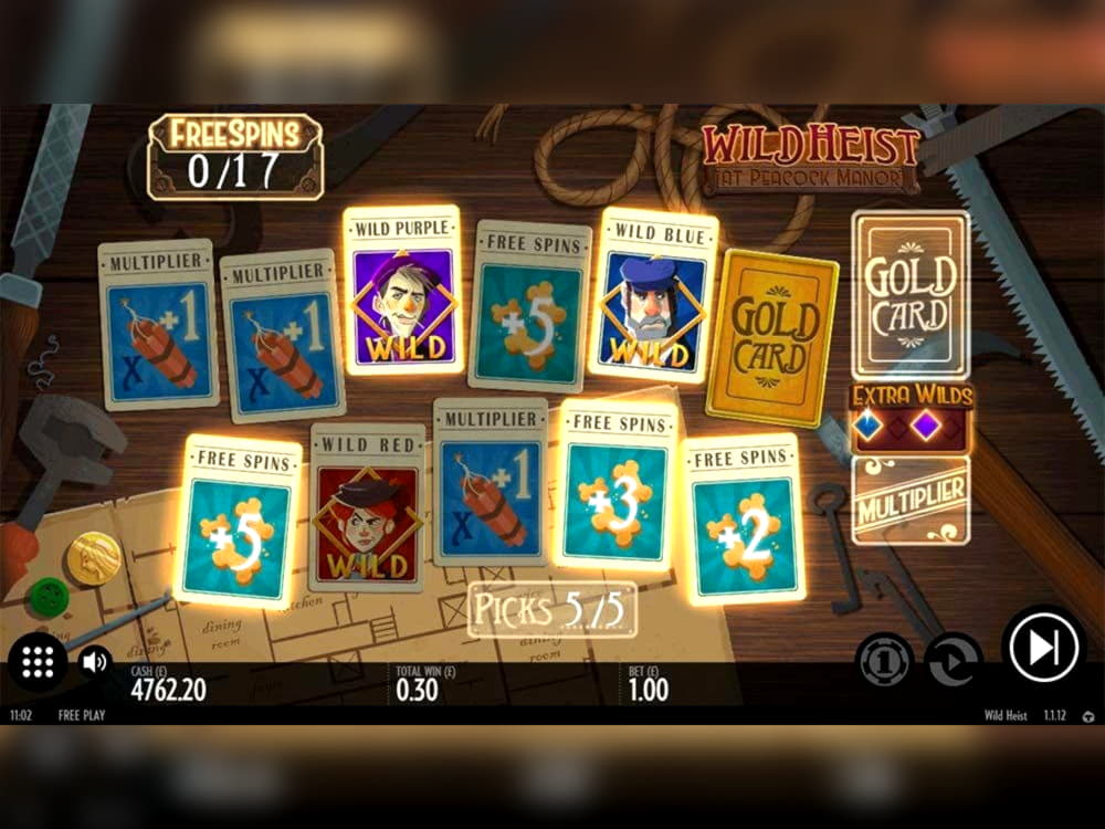 40 Free Casino Spins at Luxury Casino
