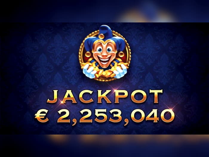 €820 Daily freeroll slot tournament at Cashpoint Casino