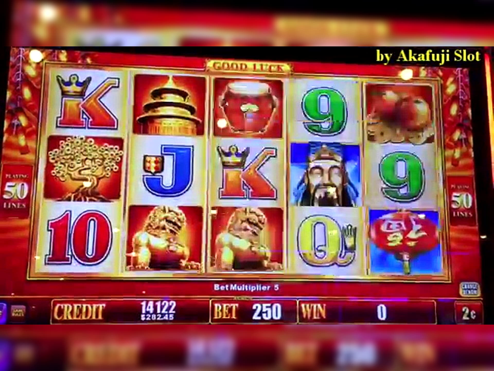75 free casino spins at Luxury Casino