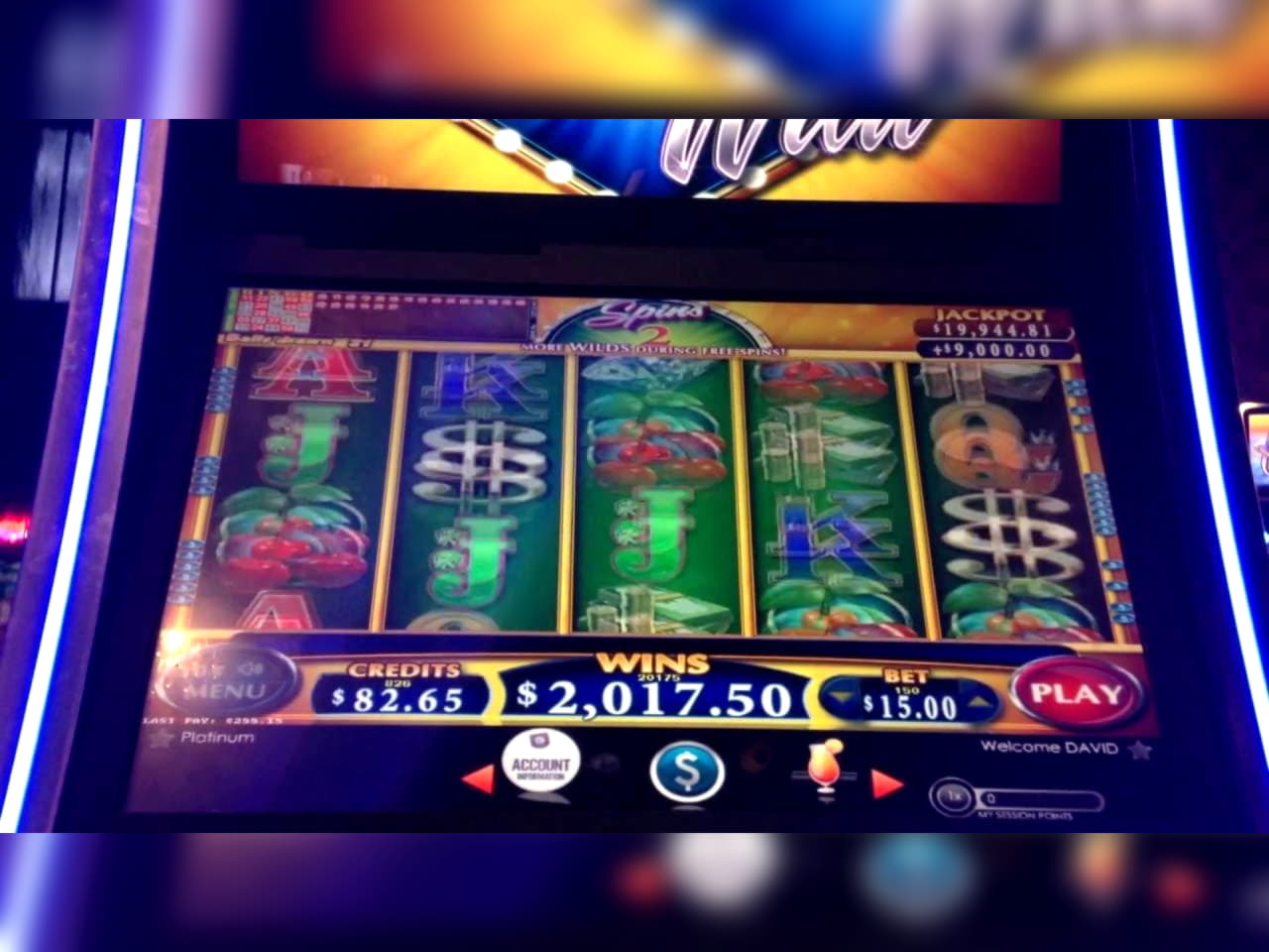 275% Signup casino bonus at Spintropolis Casino