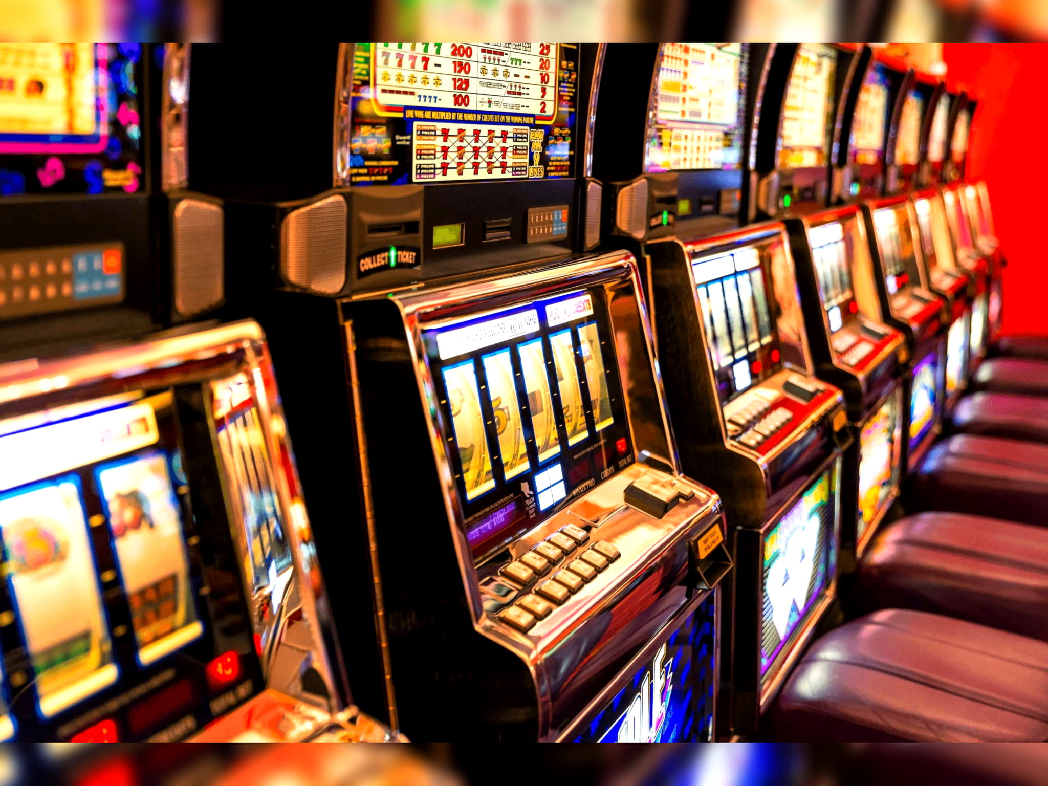 $680 Free chip casino at Spintropolis Casino