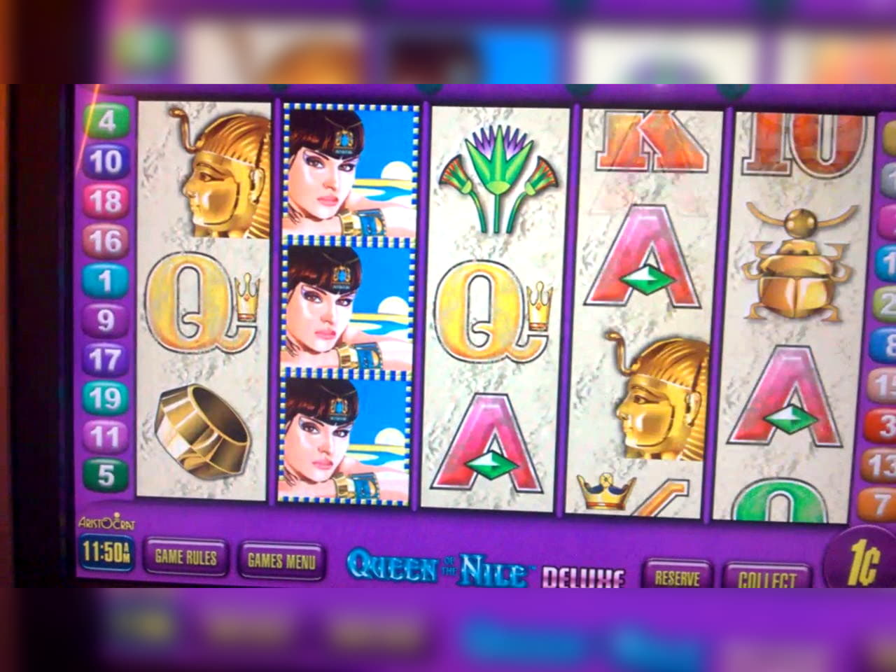 $460 Daily freeroll slot tournament at bWin Casino