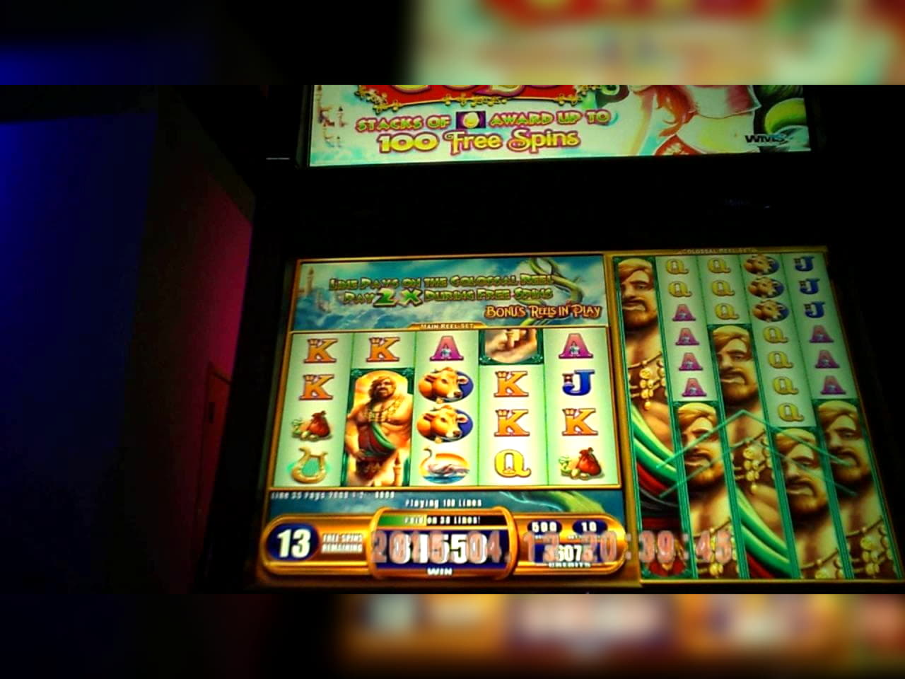99 FREE SPINS at Luxury Casino