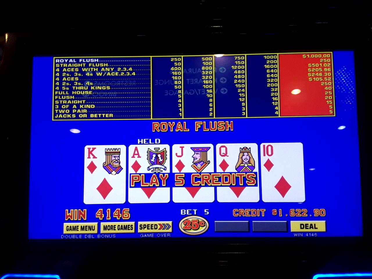 €1555 no deposit bonus code at Club Gold Casino