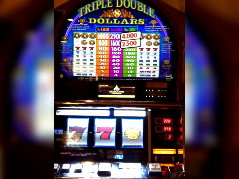 55 Loyalty Free Spins! at Royal Dubai Casino