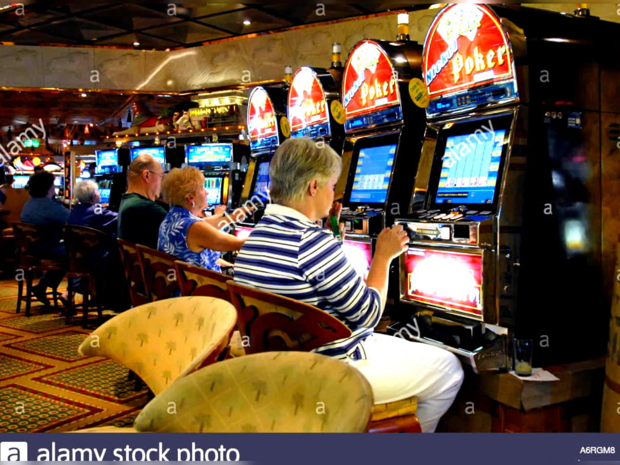 175 Free casino spins at Spintropolis Casino