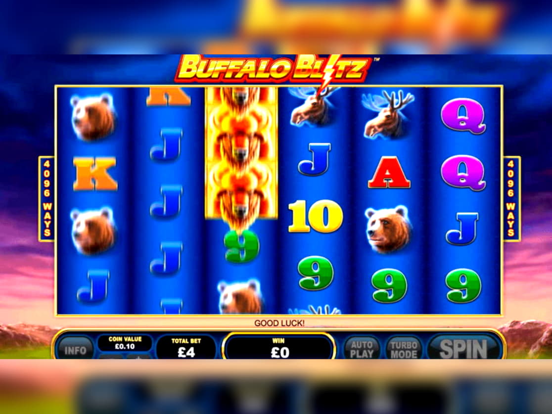 $225 Daily freeroll slot tournament at Royal Dubai Casino