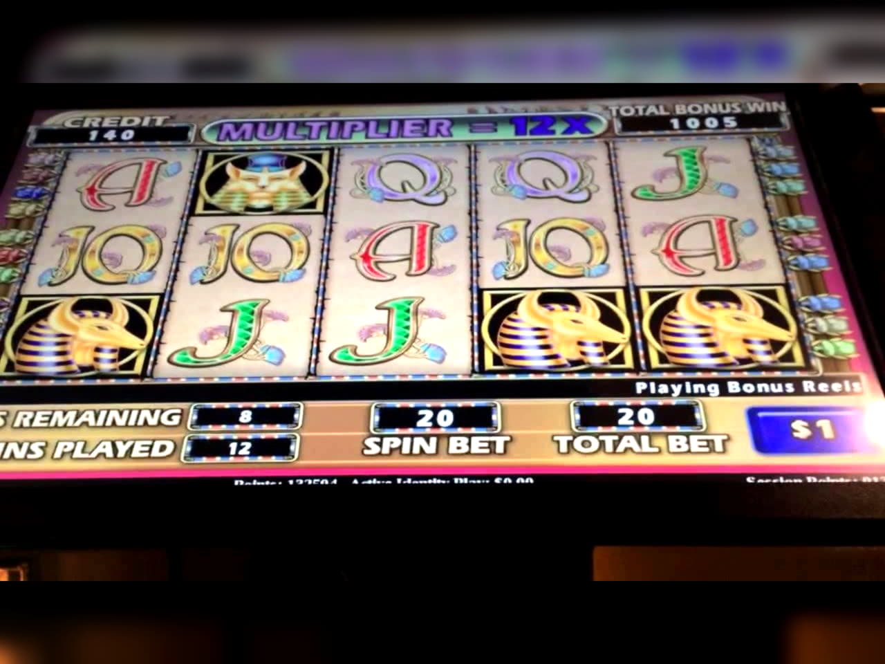 €405 Free Casino Chip at Royal Dubai Casino