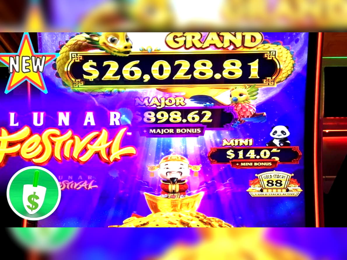 EUR 315 Daily freeroll slot tournament at Omni Casino