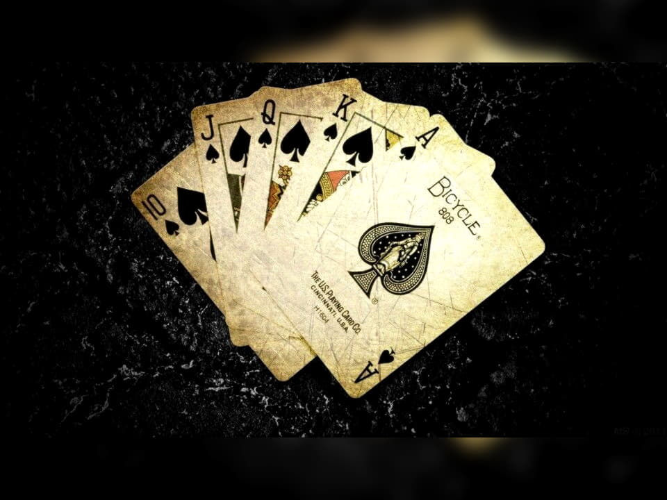 €240 FREE CHIP CASINO at Platinum Play Casino