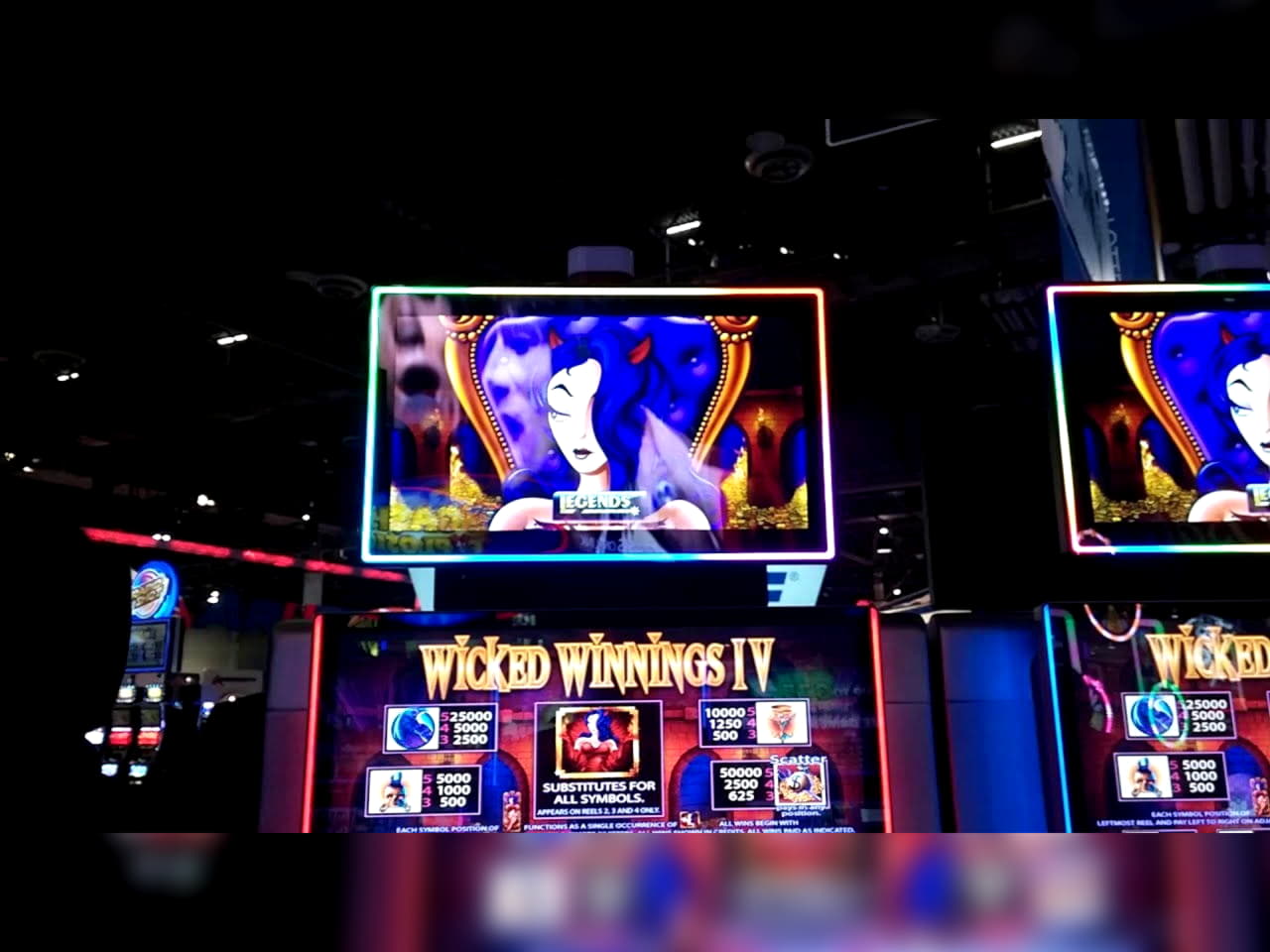 EURO 1645 No deposit casino bonus at Casino com