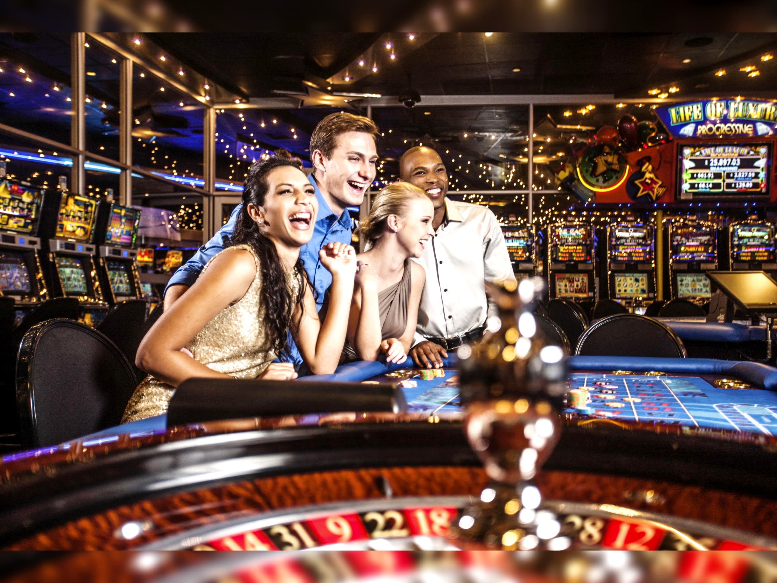 EUR 1630 no deposit bonus code at Luxury Casino