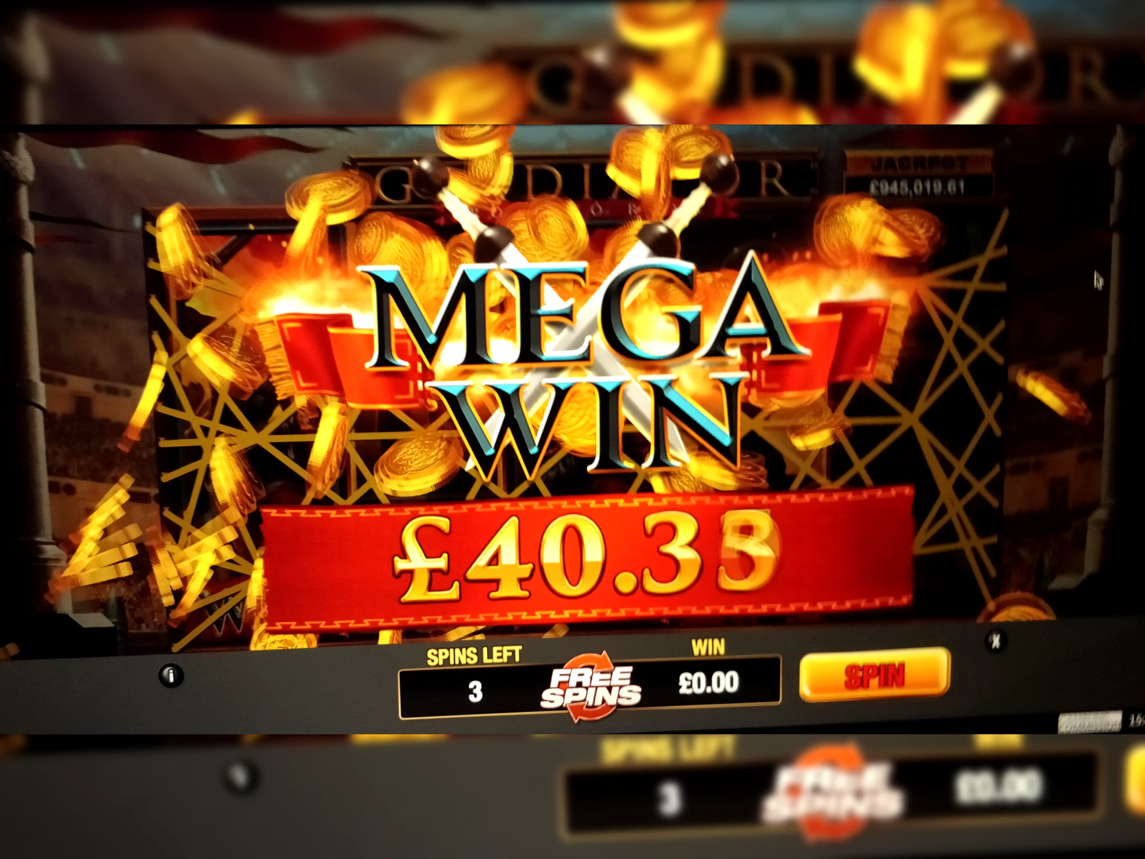 10 Free Spins no deposit casino at Luxury Casino