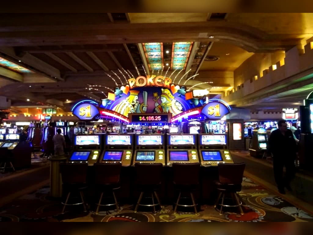 220% Best signup bonus casino at Cheeky Riches Casino