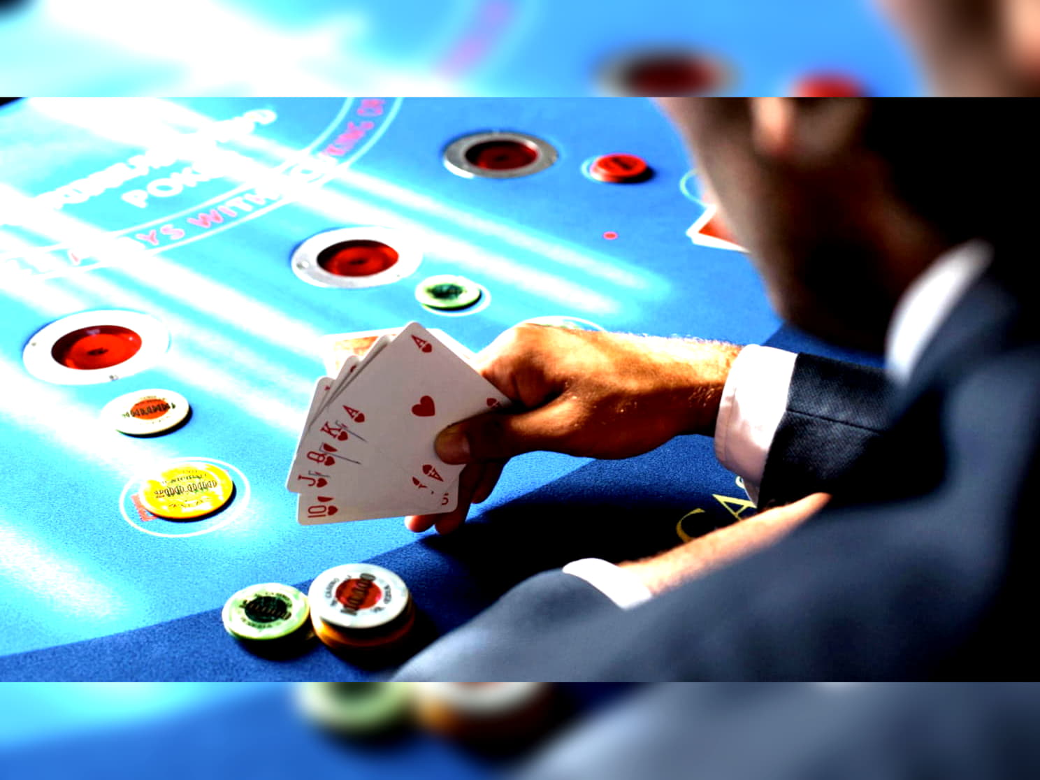 $4915 No deposit bonus code at Karamba Casino