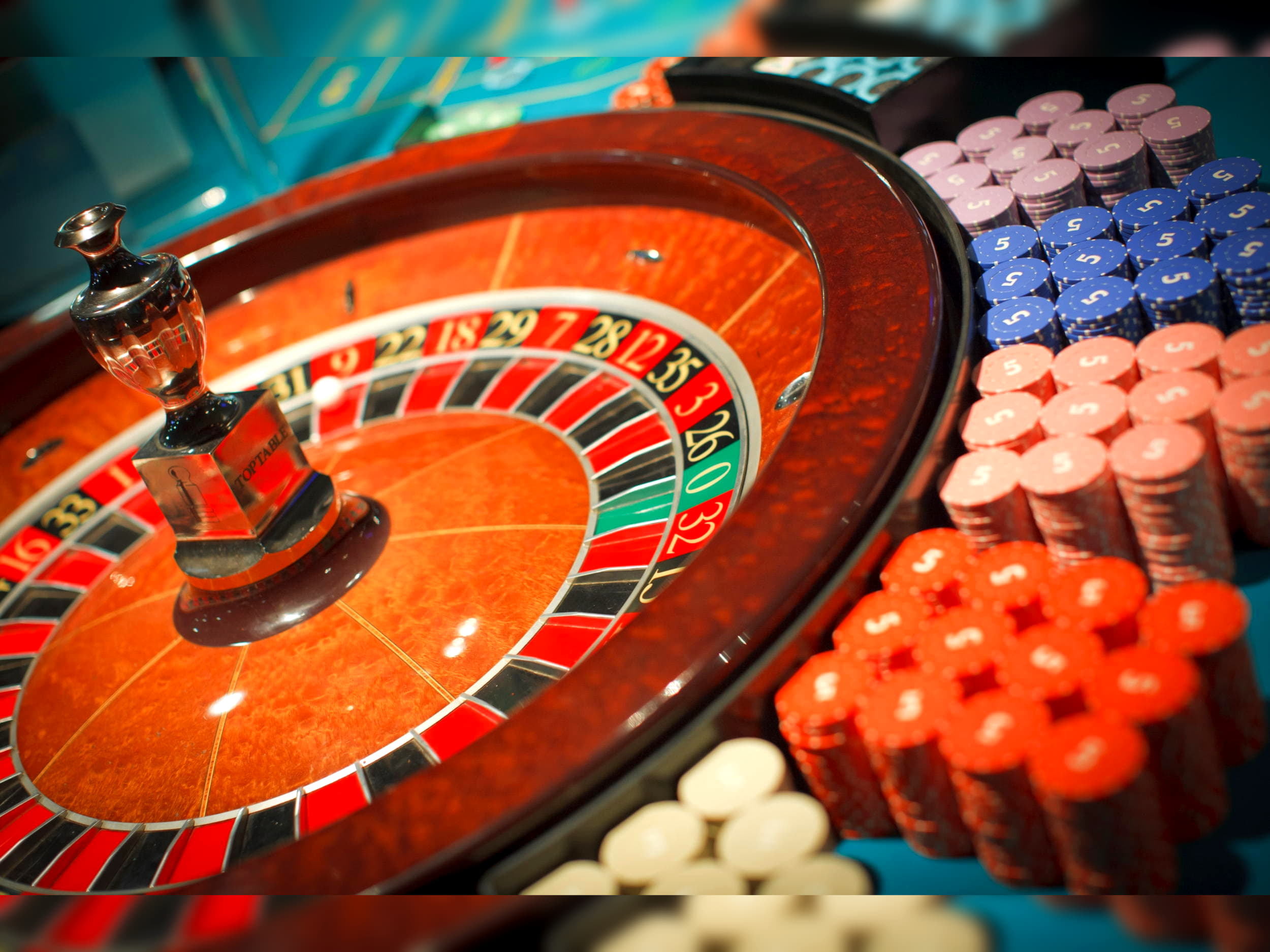 €1815 No Deposit Casino Bonus at Luxury Casino