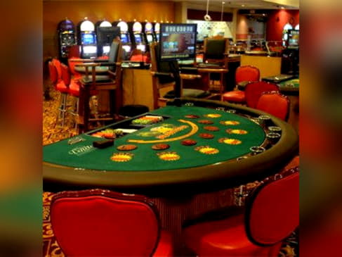 €750 Daily freeroll slot tournament at Gamebookers Casino