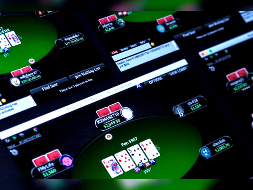 EUR 830 Daily freeroll slot tournament at Casino-X