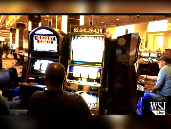 450% Best signup bonus casino at Luxury Casino