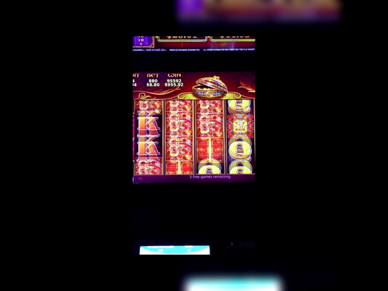 €735 Mobile freeroll slot tournament at Cashpoint Casino