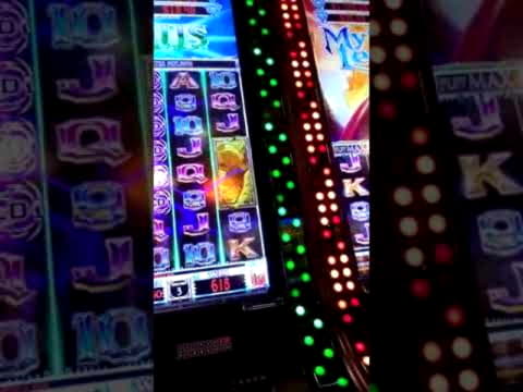 Eur 260 Mobile freeroll slot tournament at Spin Palace Casino
