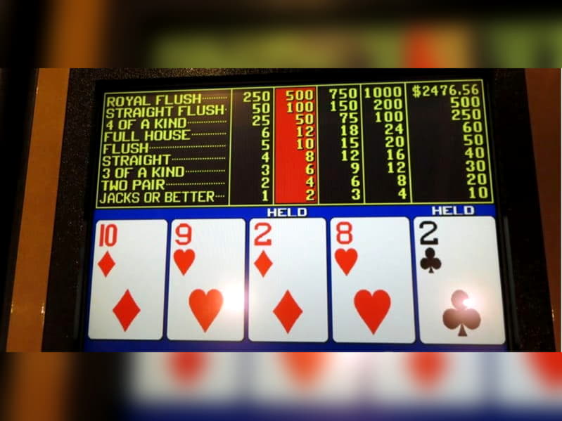 £645 Mobile freeroll slot tournament at Casino Action