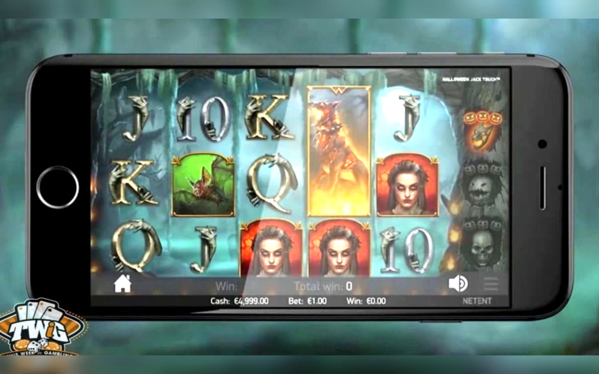 $615 Daily freeroll slot tournament at bWin Casino