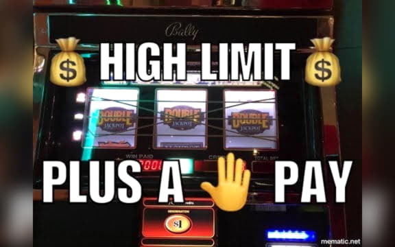 €850 Daily freeroll slot tournament at William Hill Casino