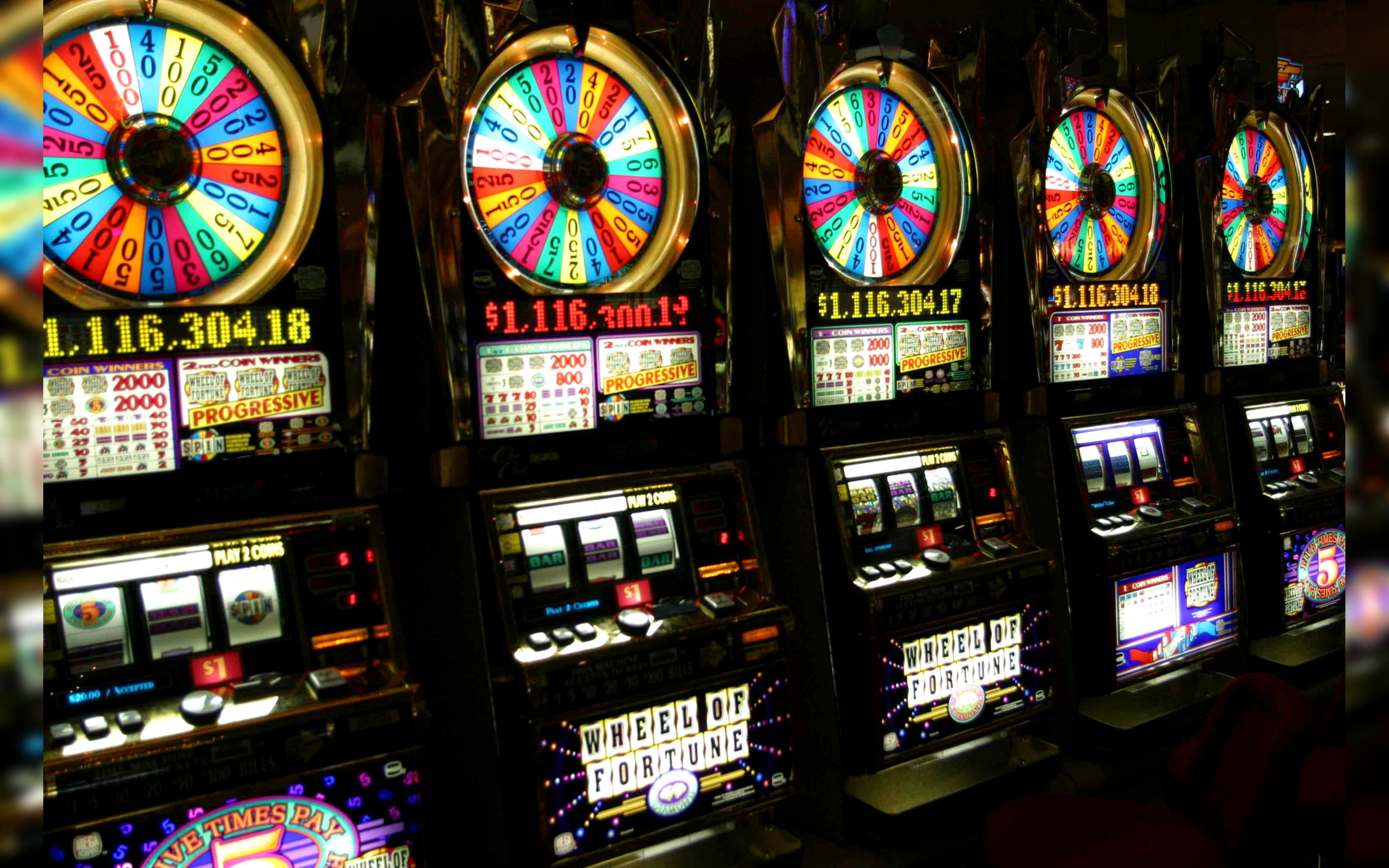 €490 FREE CASINO CHIP at Spintropolis Casino