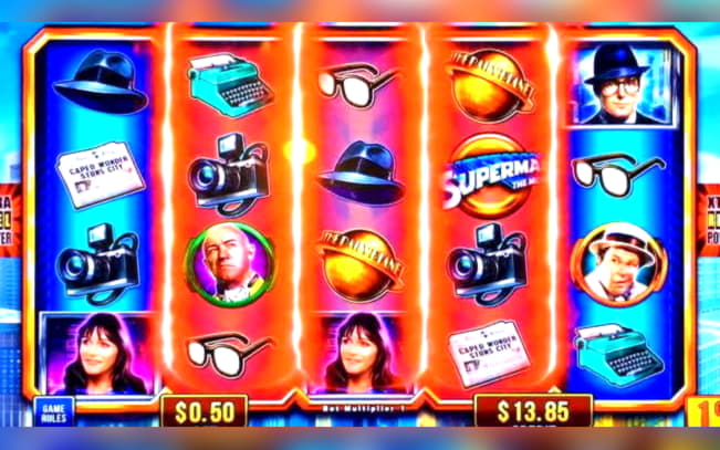 €725 Daily freeroll slot tournament at Joy Casino