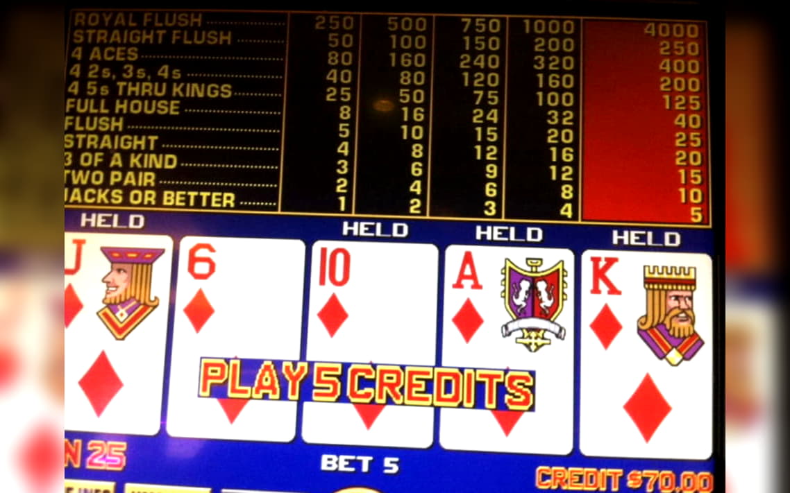€95 Free Chip at River Belle Casino