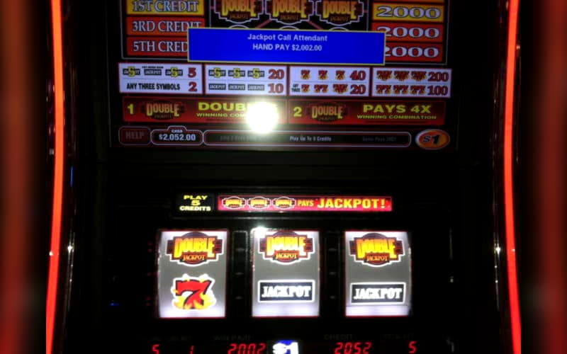 £670 Daily freeroll slot tournament at William Hill Casino