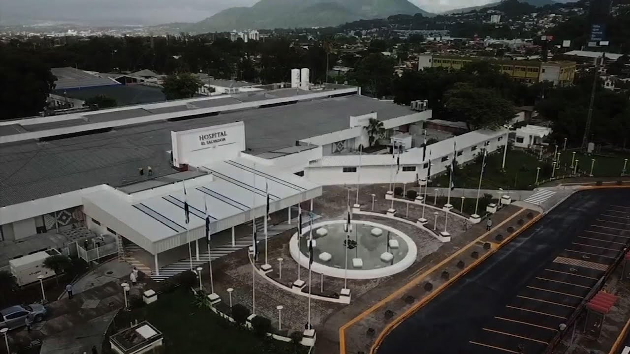 El Salvador pone a funcionar hospital para COVID-19