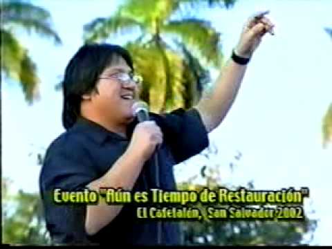 Roberto Orellana. ( La Historia de Cristo, En Vivo Desde El Salvador)