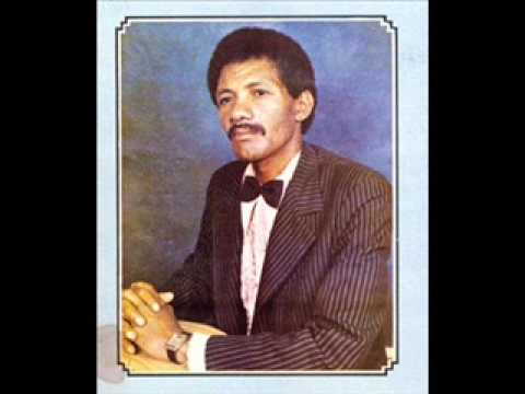 Marino Perez - La Pago Yo O La Paga Ella